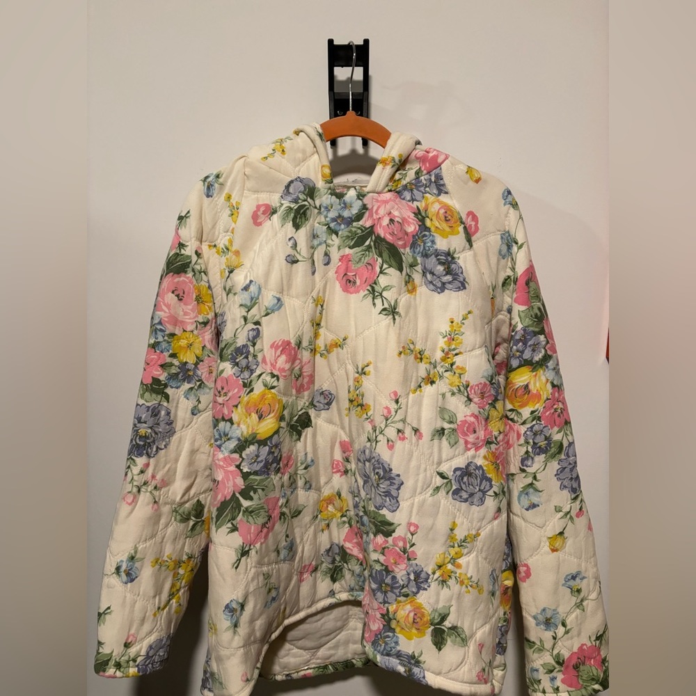 Quilted sweatshirt hoodie!